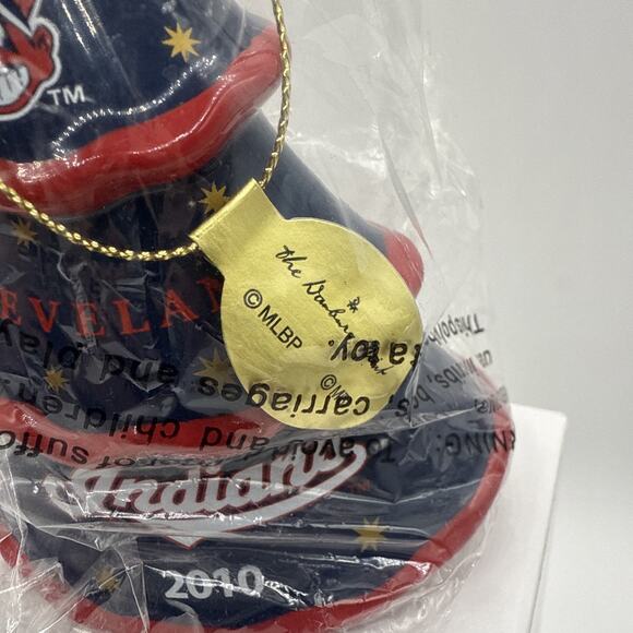 Danbury Mint Cleveland Indians 2010 Christmas Tree ornament With Box - Picture 5 of 8